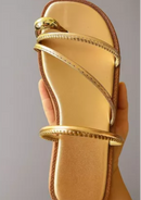 Sandália confort com tiras