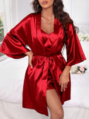 Camisola de cetim com robe