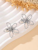 Brinco espiral em flor