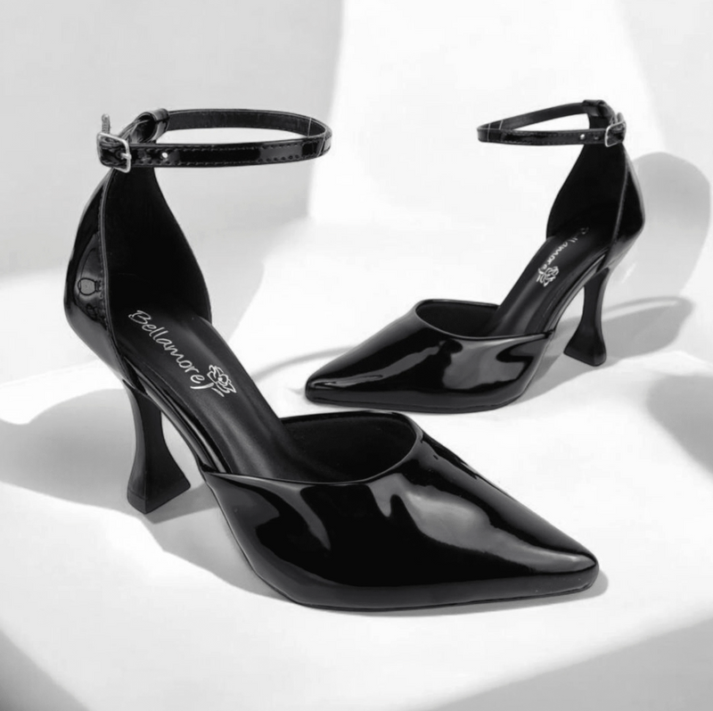 Scarpin Bico Fino