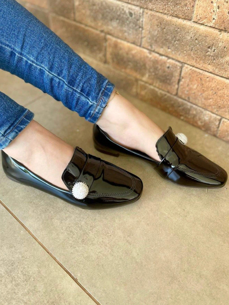 Mocassim detalhe em pérola