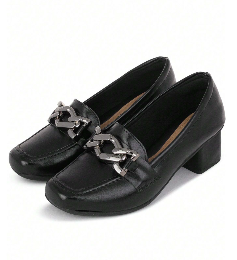 Mocassim com salto retrô