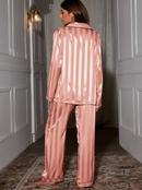 Pijama de cetim feminino