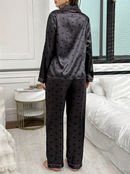 Pijama de cetim feminino