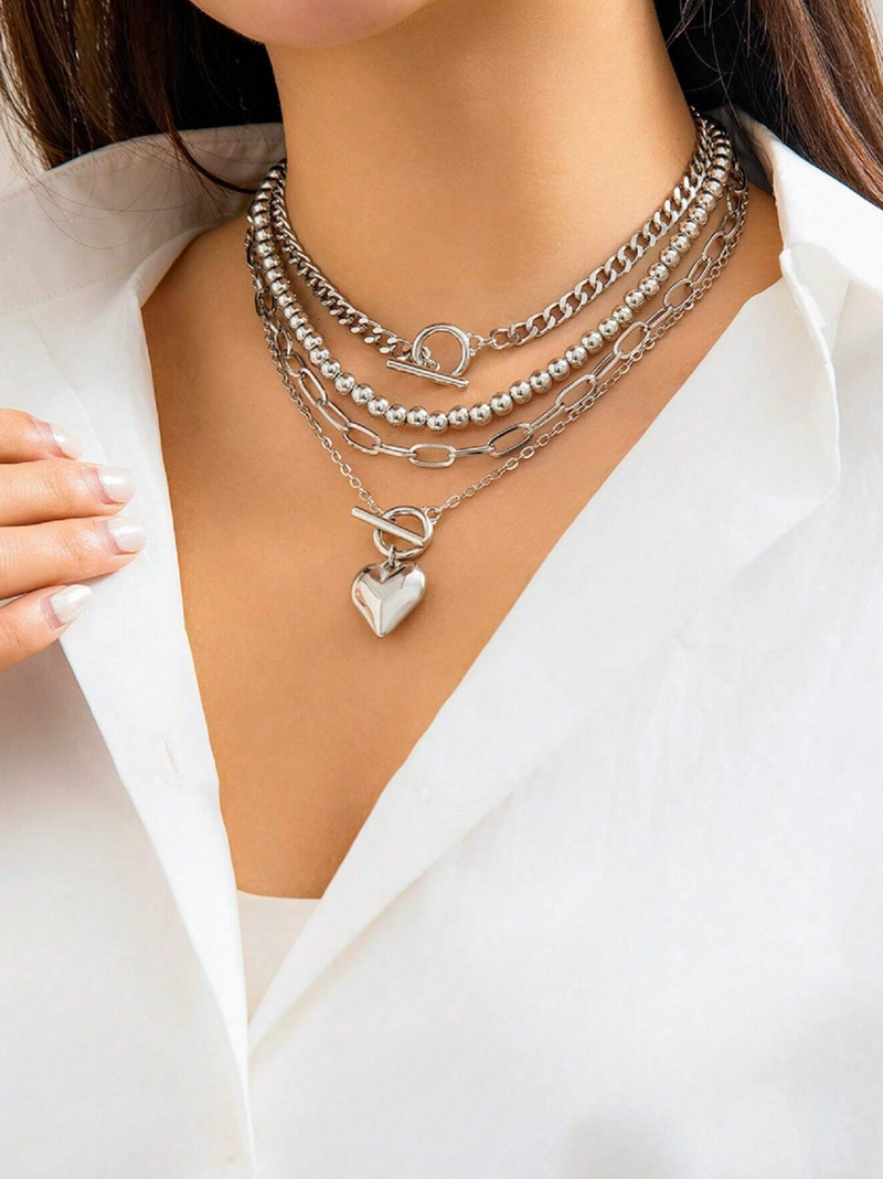 Colar com pérolas (4 peças)