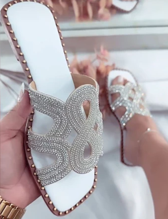 Sandália feminina retrô